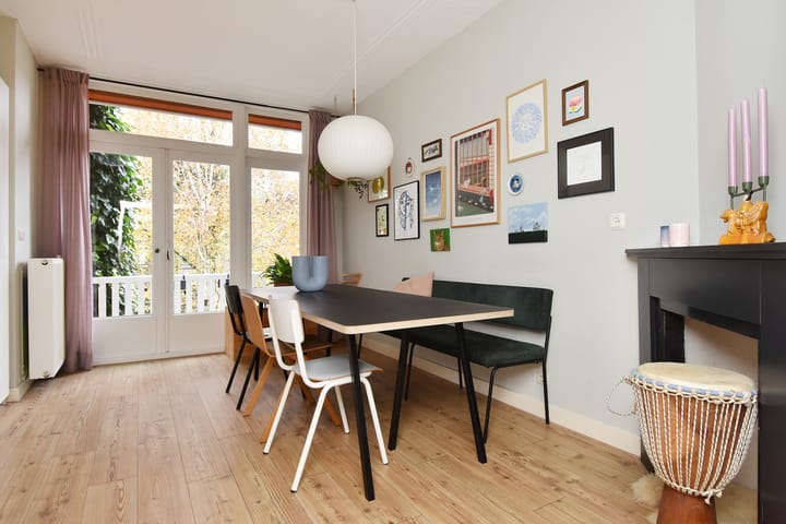 Foto 15 van Caan van Necklaan 126