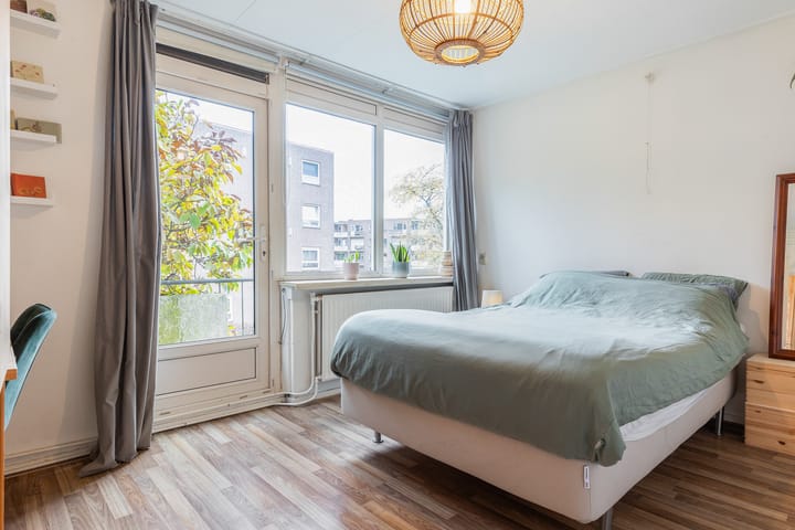 Foto 23 van Amsivarilaan 27