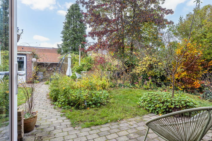 Foto 33 van Amsivarilaan 27