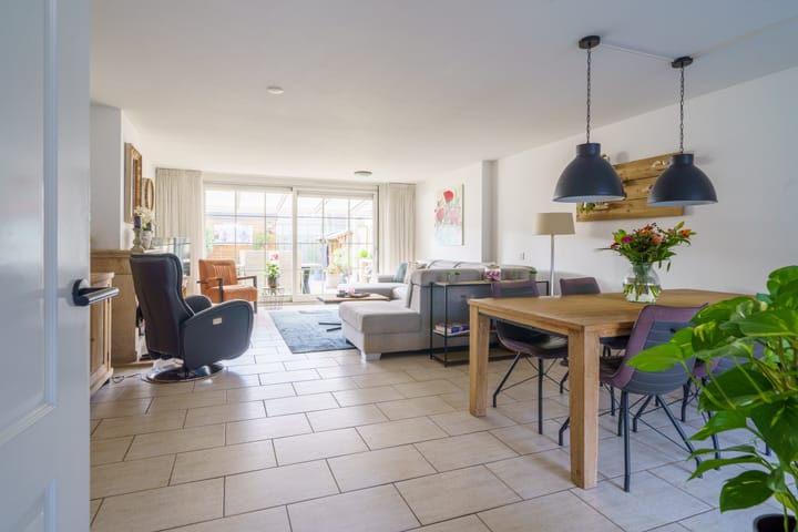 Foto 2 van Mendelssohnpad 11