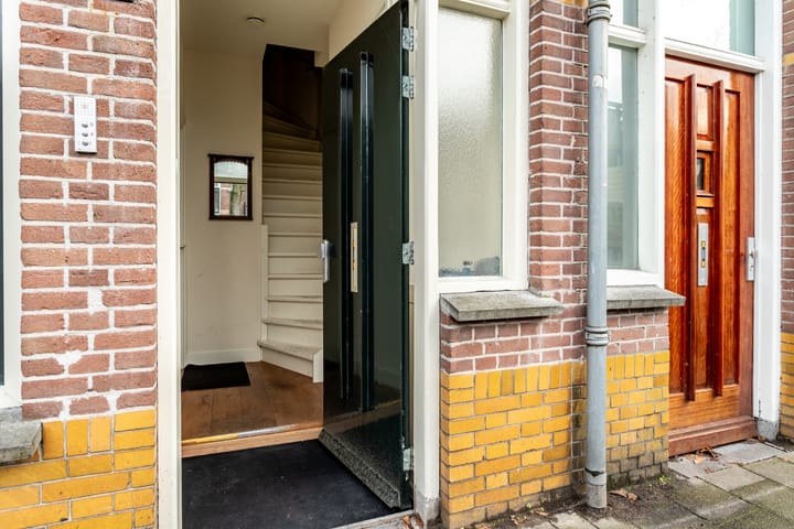 Photo 7 of Adriaen van Ostadelaan 102-A