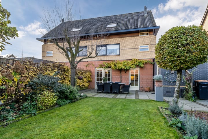 Foto 2 van Eemlandia 11