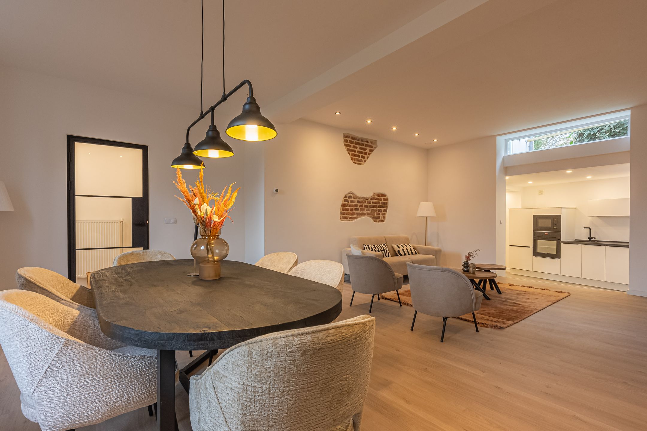 Foto 3 van Benzenraderweg 2-A