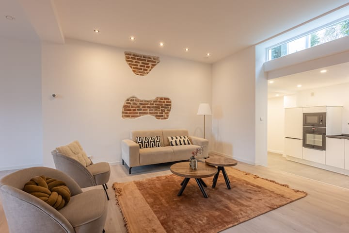 Foto 7 van Benzenraderweg 2-A