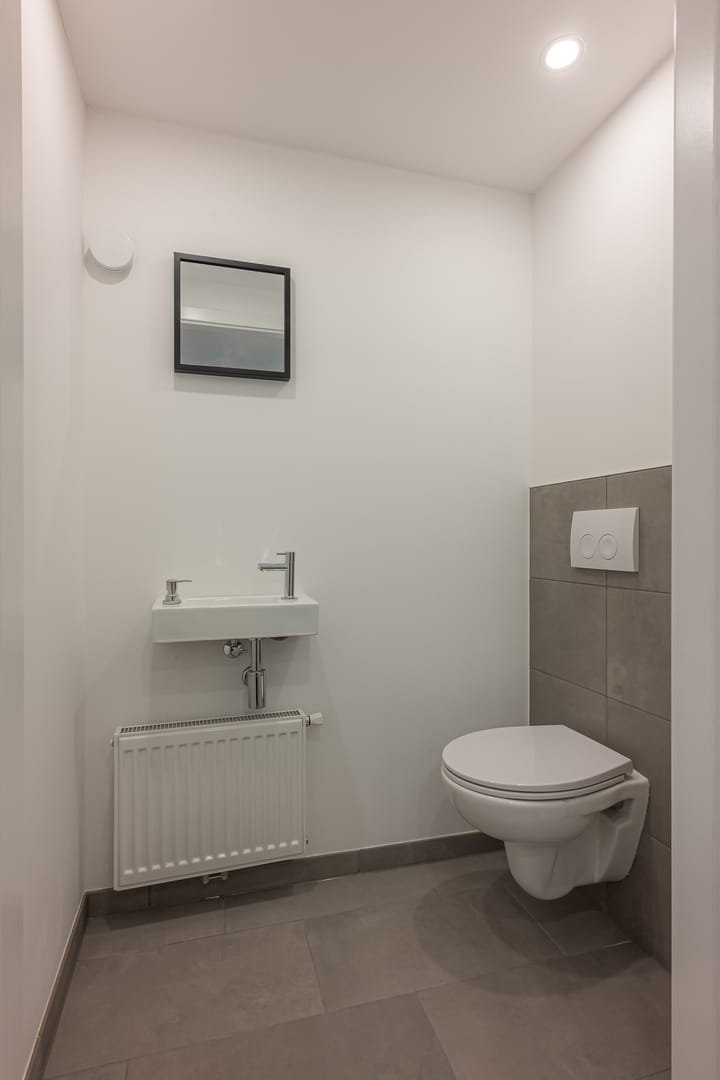 Foto 14 van Benzenraderweg 2-A