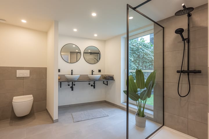 Foto 25 van Benzenraderweg 2-A