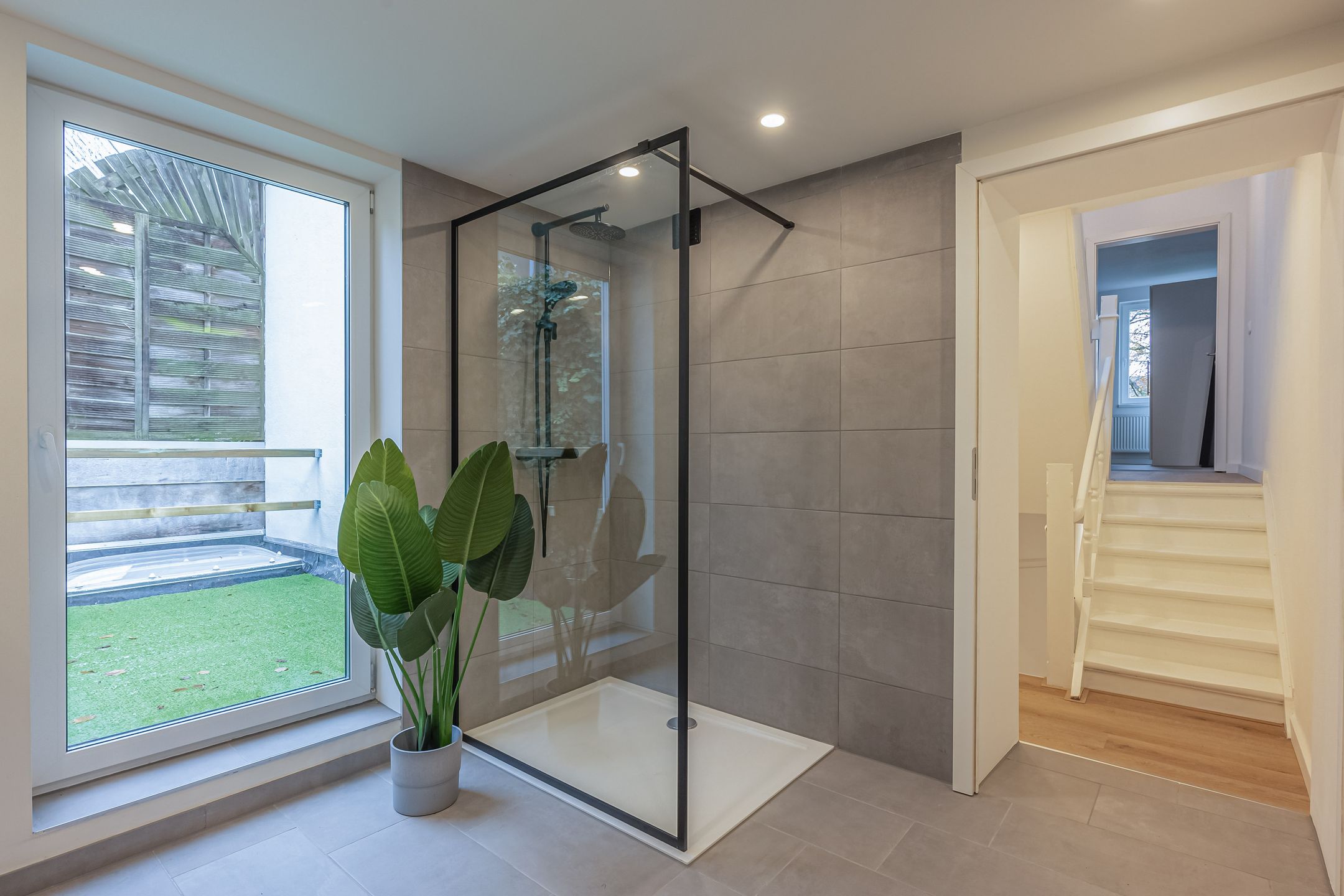 Foto 27 van Benzenraderweg 2-A