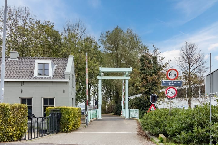 Foto 50 van Prins Bernhardkade 27-B