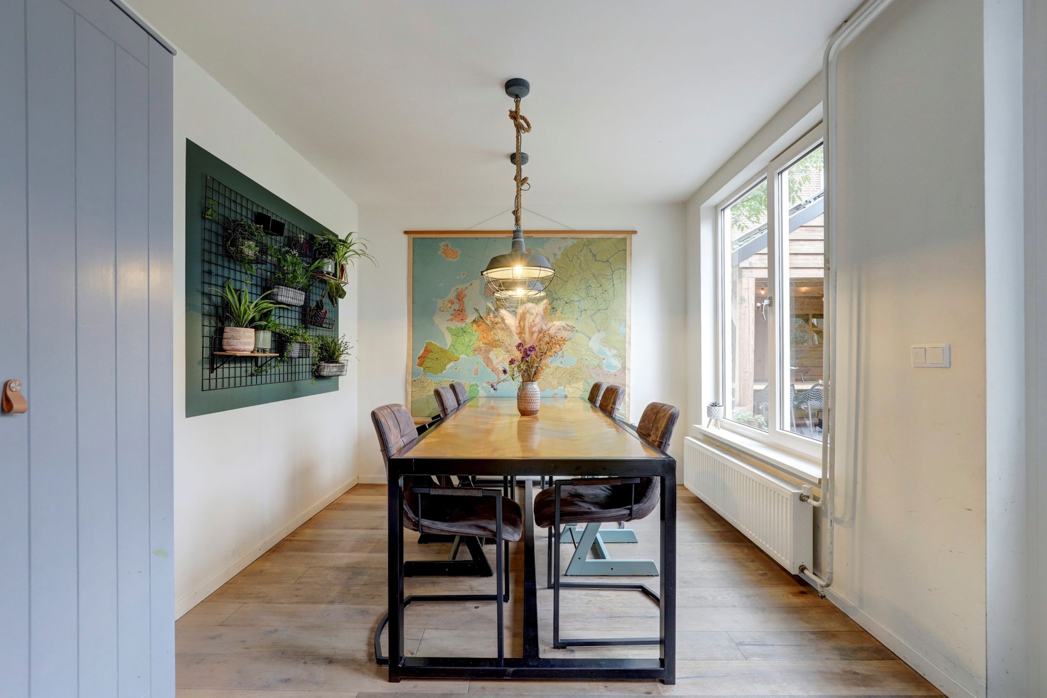 Foto 12 van Leeuweriklaan 27