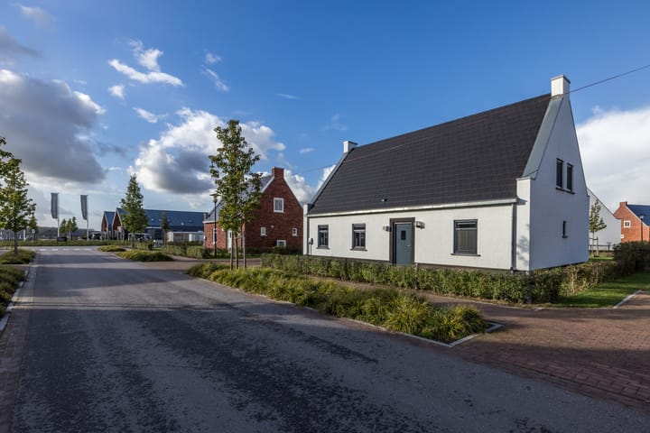 Photo 48 of Maasresidence villa 23