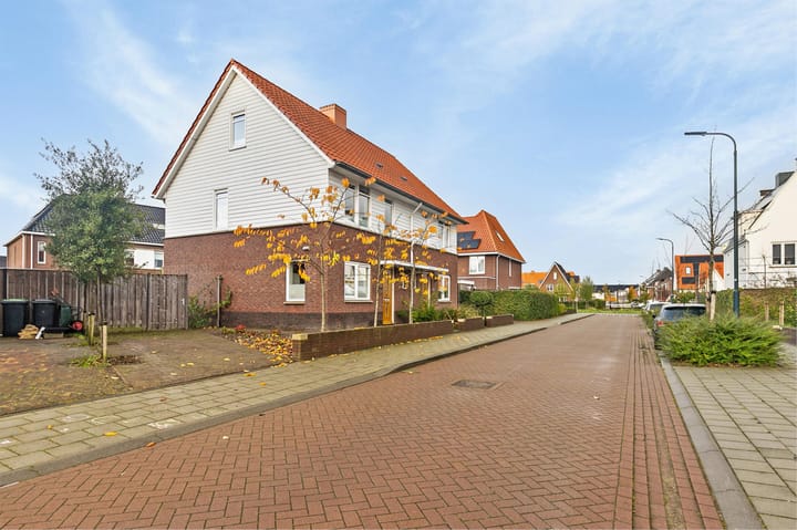 Foto 2 van John Coltranestraat 27