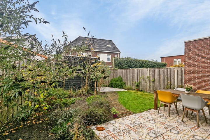 Foto 9 van John Coltranestraat 27