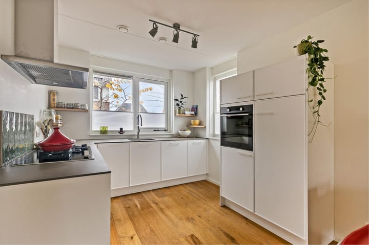 Foto 17 van John Coltranestraat 27