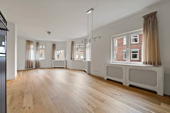 Foto 11 van Willem van Outhoornstraat 71