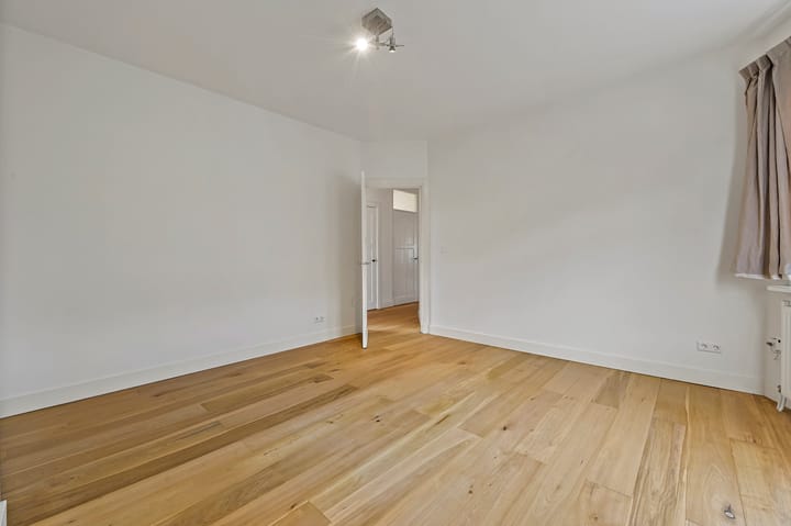 Foto 17 van Willem van Outhoornstraat 71