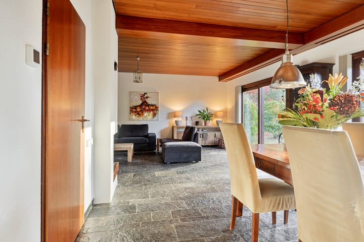 Foto 10 van Dennenlaan 5