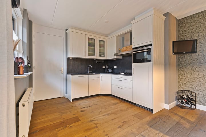 Foto 21 van Honingzoet 23