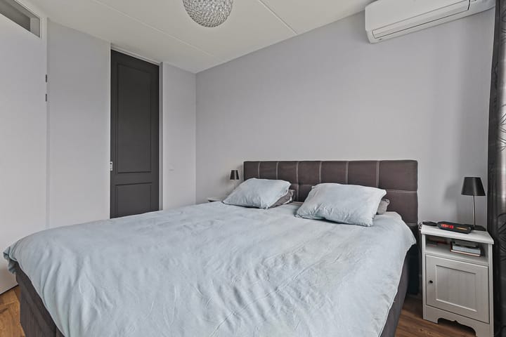 Foto 25 van Honingzoet 23