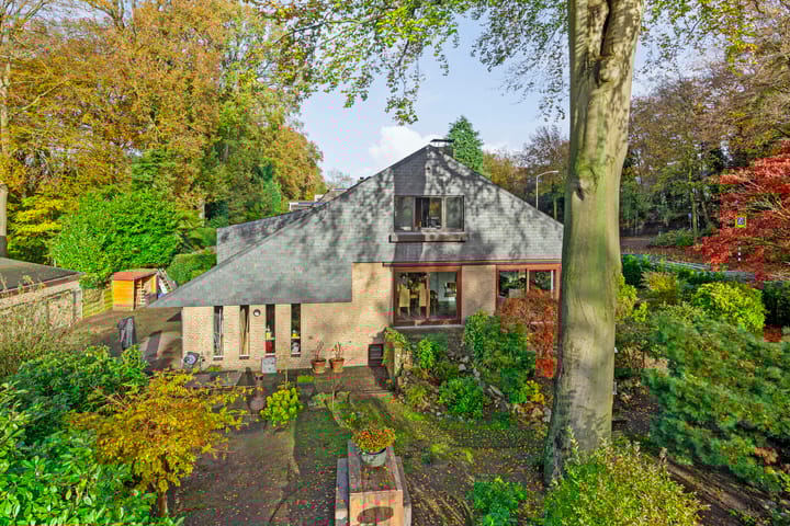 Foto 55 van Dennenlaan 5