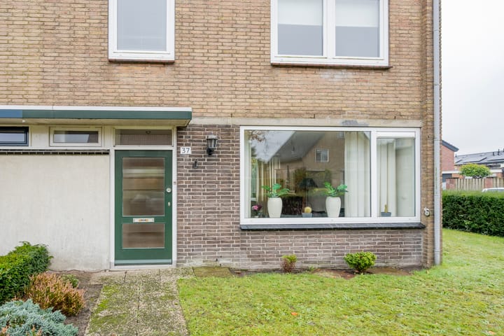 Foto 25 van Beatrixstraat 37