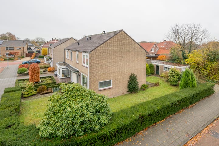 Foto 27 van Beatrixstraat 37