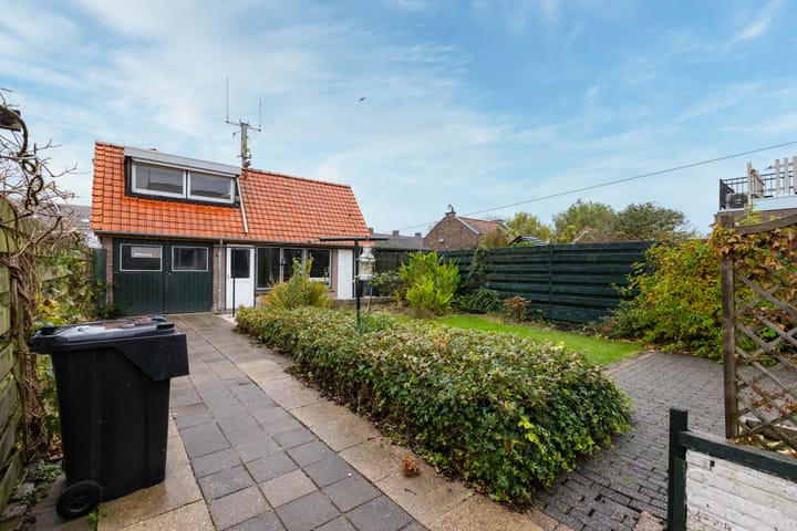 Foto 50 van Steneweg 94