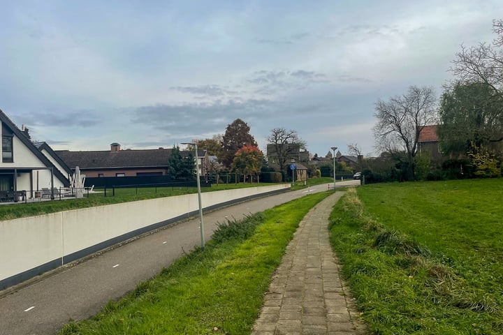 Bekijk foto 8 van Baakhoverweg 29-A