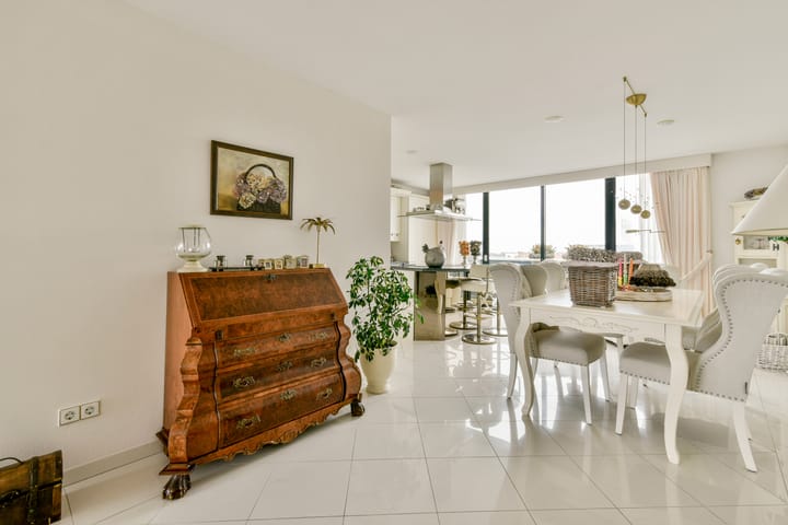 Foto 11 van Hogeweg 28-F12