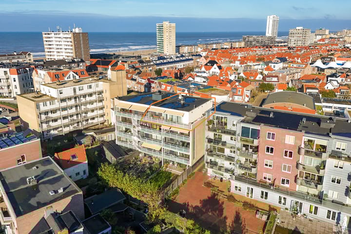 Foto 2 van Hogeweg 28-F12