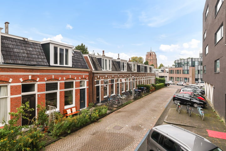 View photo 4 of Tramstraat 14