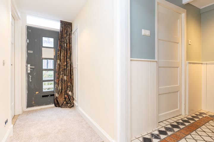 Photo 18 of Oosteinde 23