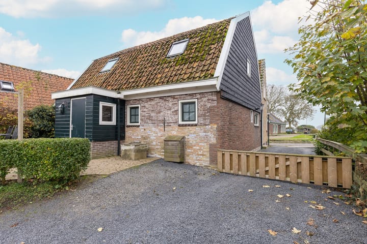 Photo 37 of Oosteinde 23