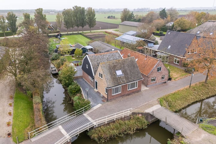 View photo 43 of Oosteinde 23