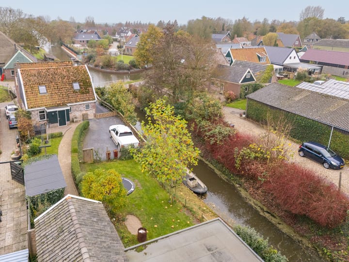 Photo 45 of Oosteinde 23