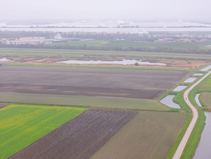 Photo 47 of Oosteinde 23