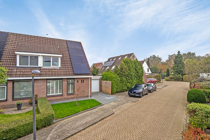 Foto 6 van Baalder 14