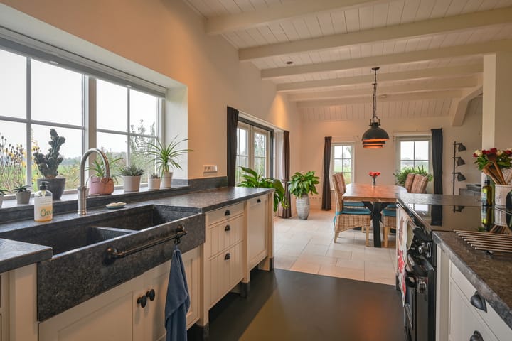 Foto 21 van Molenweg 33