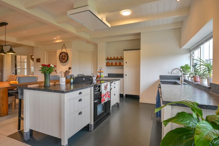 Foto 24 van Molenweg 33