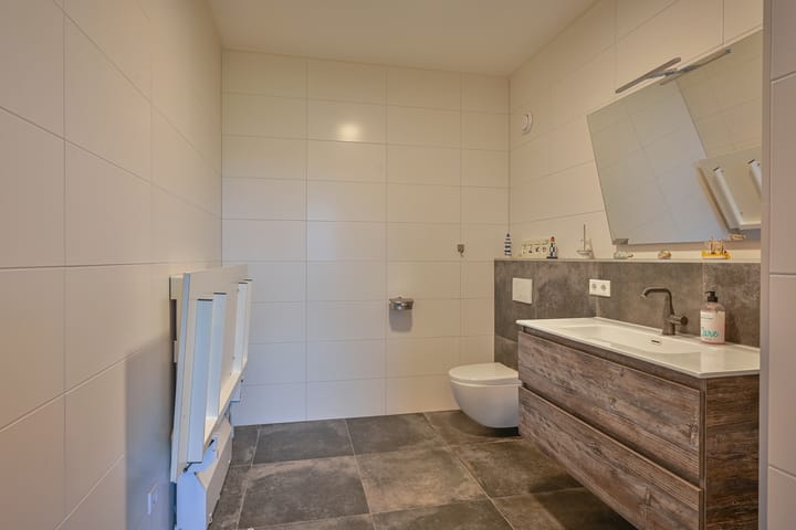 Foto 42 van Molenweg 33