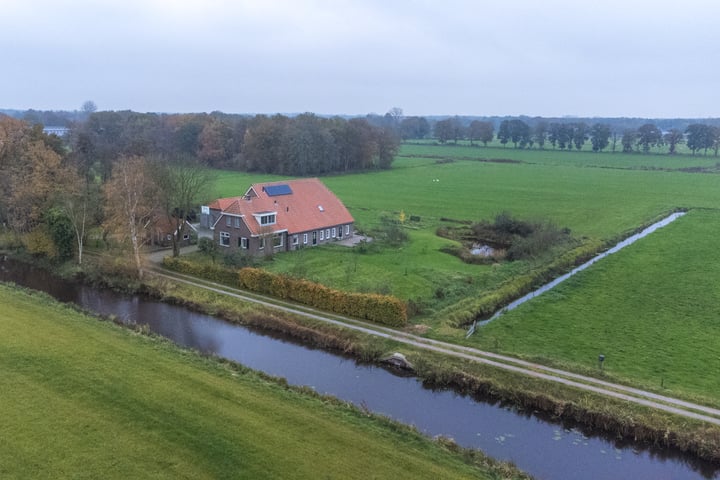 Bekijk foto 98 van Molenweg 33