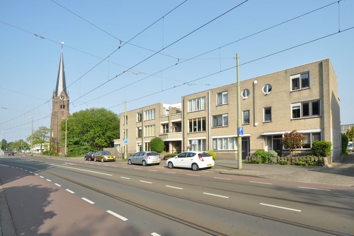 Bekijk foto 47 van Engeringstraat 69