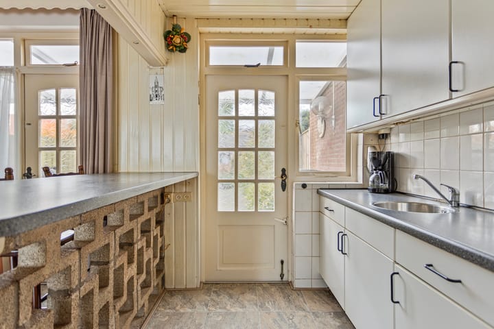 Foto 15 van Schumannstraat 48