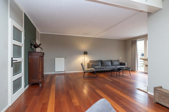 Foto 9 van van Leeuwenhoekstraat 112