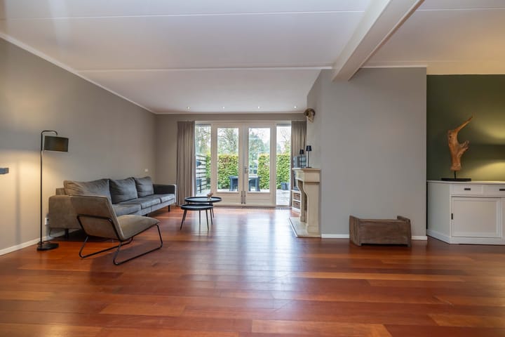 Foto 10 van van Leeuwenhoekstraat 112