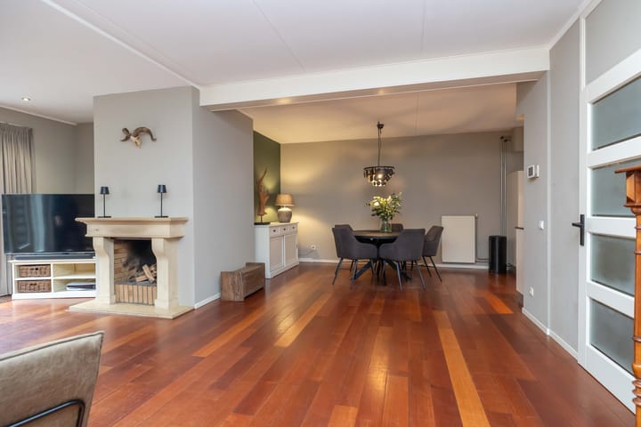 Foto 14 van van Leeuwenhoekstraat 112