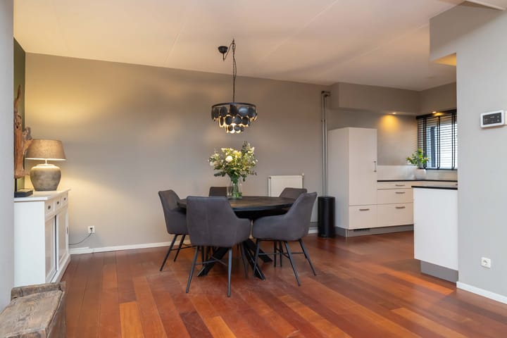 Foto 16 van van Leeuwenhoekstraat 112