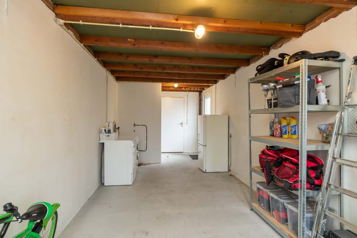 Foto 25 van van Leeuwenhoekstraat 112