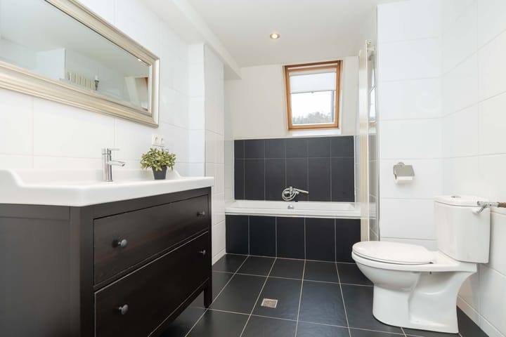 Foto 30 van van Leeuwenhoekstraat 112