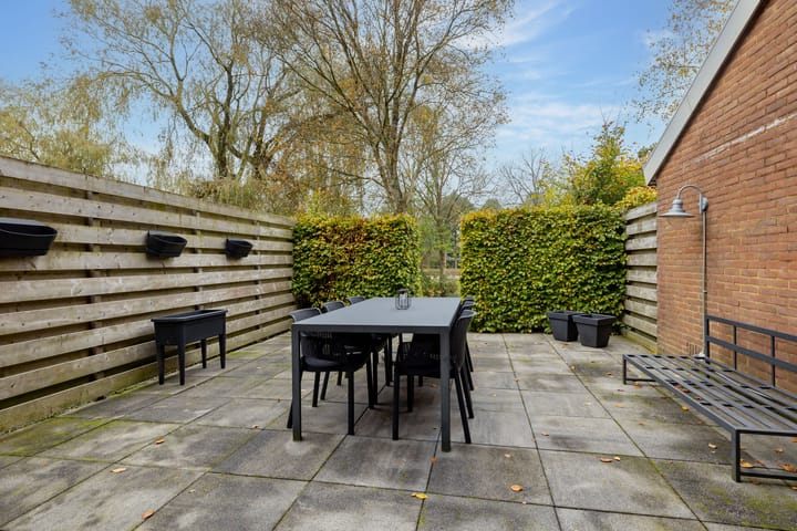 Foto 48 van van Leeuwenhoekstraat 112