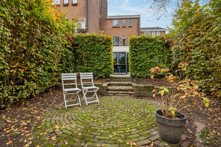 Foto 56 van van Leeuwenhoekstraat 112